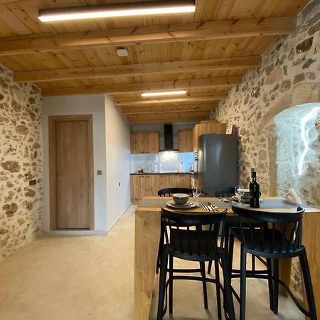 Stavlos Traditional Suite Atsipopoulo Ngoại thất bức ảnh