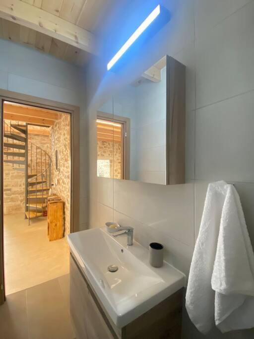 Stavlos Traditional Suite Atsipopoulo Ngoại thất bức ảnh