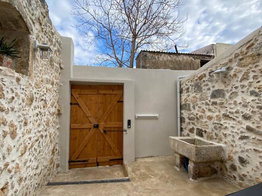 Stavlos Traditional Suite Atsipopoulo Ngoại thất bức ảnh