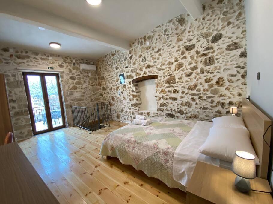 Stavlos Traditional Suite Atsipopoulo Ngoại thất bức ảnh